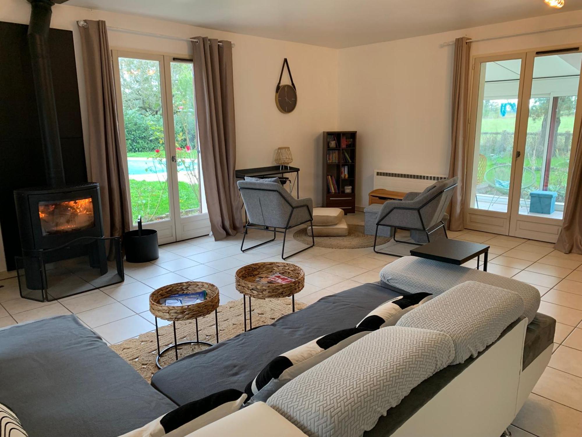 Gite 3 Etoiles Les Gourlines Avec Balneo, Veranda, Piscine Et Garage Avermes Luaran gambar